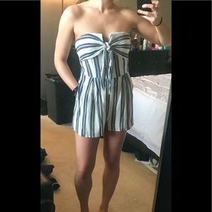 Lulu’s strapless romper